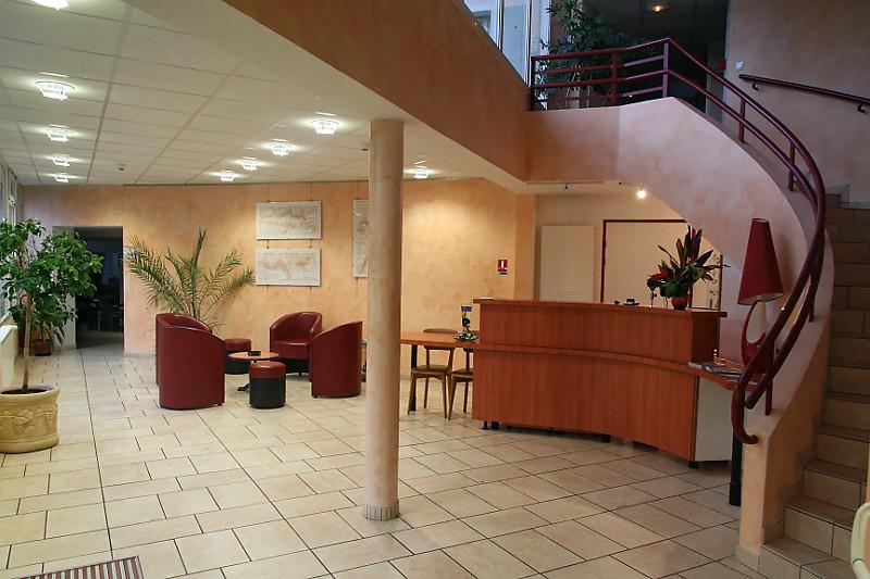Hotel Au Bon Sejour Vitry-le-Francois Luaran gambar